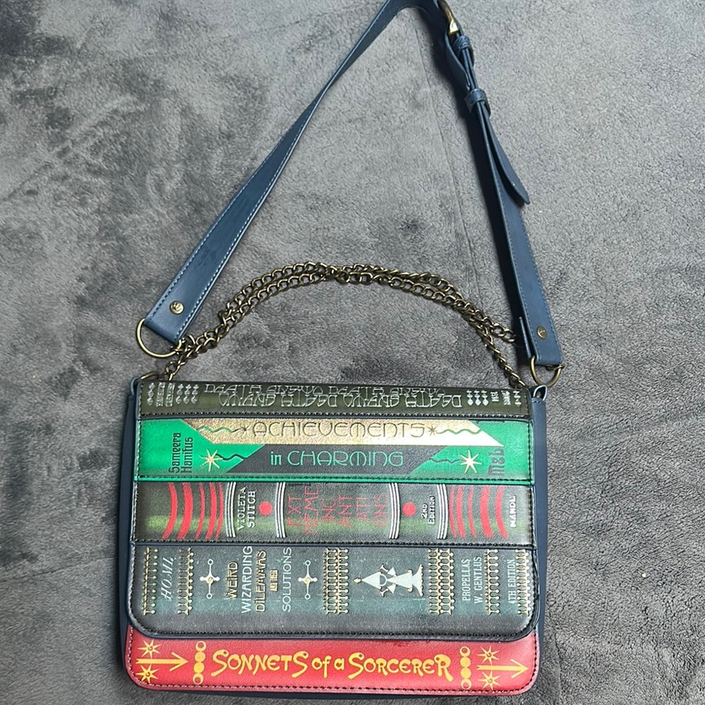 Secrets of Dumbledore crossbody bag
